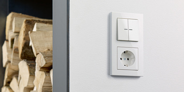 JUNG KNX Taster F 10 bei Elektrotechnik Mayer GmbH & Co. KG in Blaubeuren-Asch
