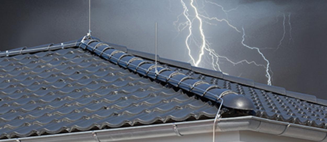 Äußerer Blitzschutz bei Elektrotechnik Mayer GmbH & Co. KG in Blaubeuren-Asch