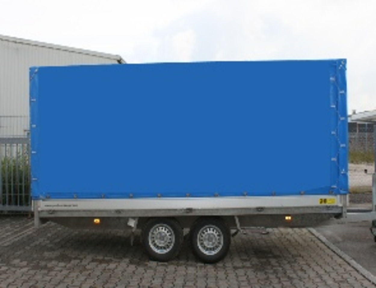 Auto-Anhänger bei Elektrotechnik Mayer GmbH & Co. KG in Blaubeuren-Asch
