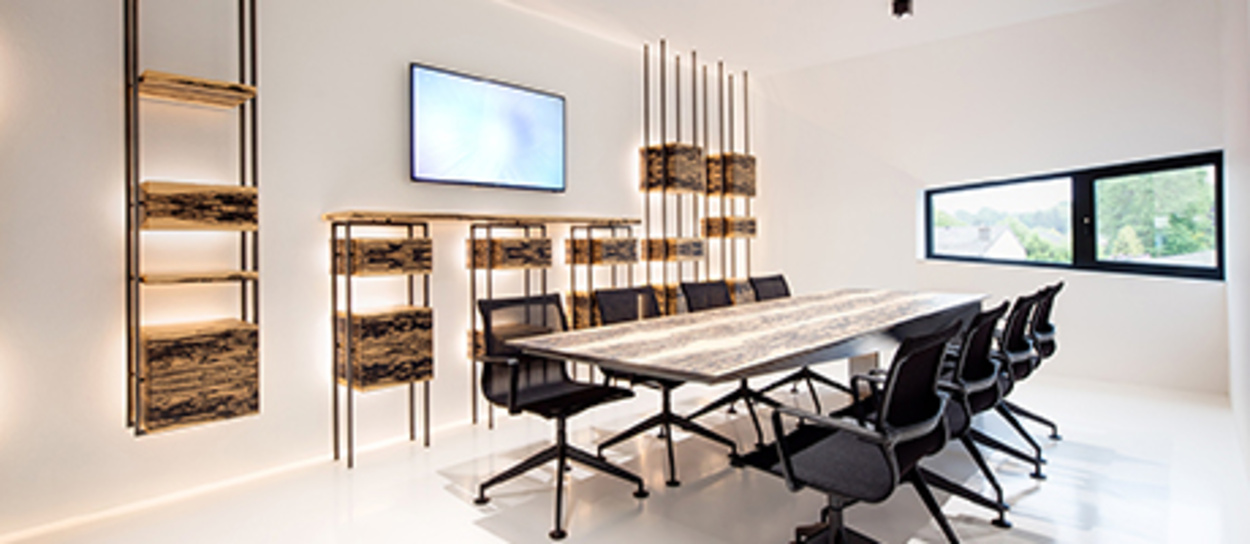 Büro / Kommunikation bei Elektrotechnik Mayer GmbH & Co. KG in Blaubeuren-Asch